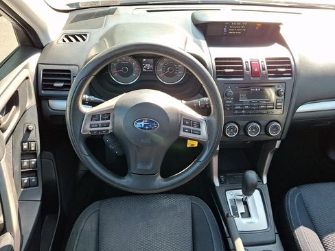 Used 2015 Subaru Forester 2.5i Premium AWD/4WD image 11
