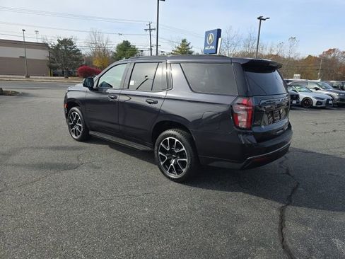 Used 2022 Chevrolet Tahoe RST w/ Luxury Package image 5