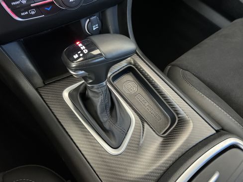 Used 2022 Dodge Charger Scat Pack w/ Dynamics Package RWD image 25