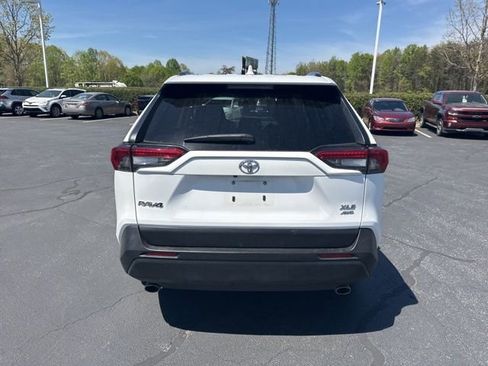 Used 2024 Toyota RAV4 XLE image 5