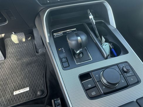 Used 2024 MAZDA CX-90 3.3 Turbo w/ Premium Package AWD/4WD image 16