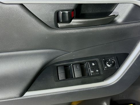 Used 2025 Toyota RAV4 LE FWD image 14