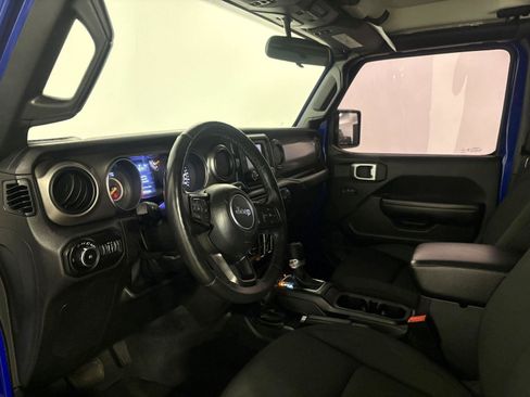 Used 2020 Jeep Wrangler Unlimited Sport S AWD/4WD image 14