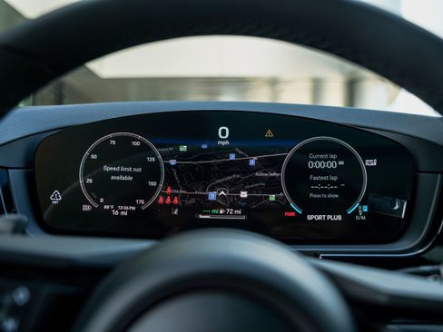 New 2026 Porsche Cayenne E-Hybrid image 18