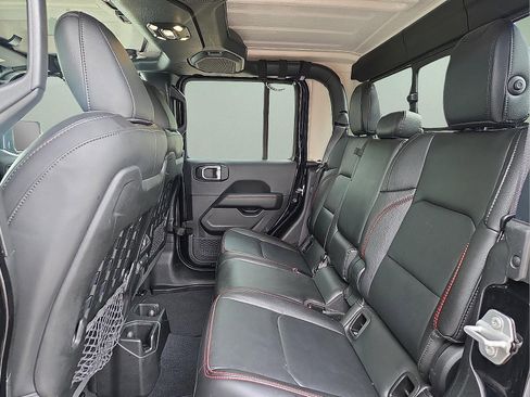 Used 2023 Jeep Gladiator Rubicon w/ LED Lighting Group AWD/4WD image 10