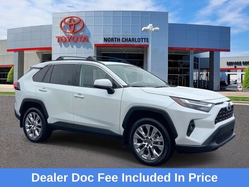 Used 2025 Toyota RAV4 XLE Premium w/ Weather Package FWD image 1