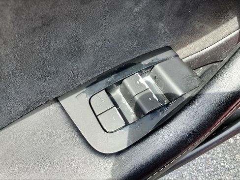 Used 2022 Tesla Model 3 Standard Range RWD image 35