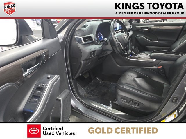 Used 2022 Toyota Highlander Platinum AWD/4WD image 12