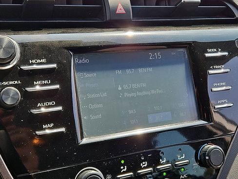 Used 2019 Toyota Camry LE image 16