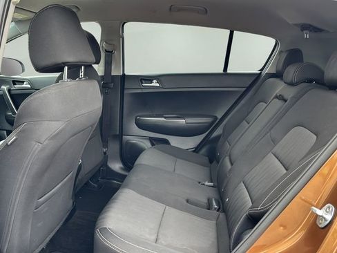 Used 2021 Kia Sportage LX AWD/4WD image 14
