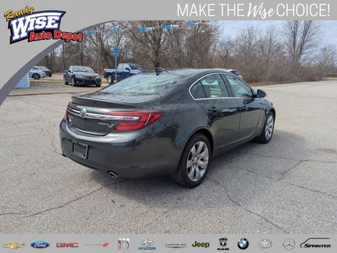 Used 2017 Buick Regal AWD image 3