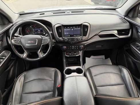 Used 2022 GMC Terrain AT4 image 45