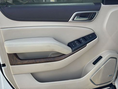 Used 2019 GMC Yukon Denali w/ Denali Ultimate Package RWD image 14