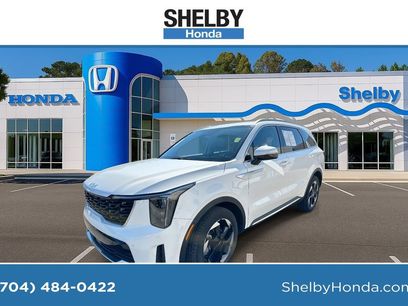 Used 2025 Kia Sorento EX