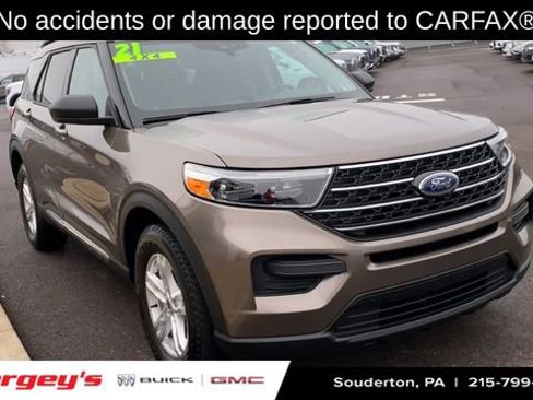 Used 2021 Ford Explorer XLT w/ Class III Trailer Tow Package AWD/4WD image 2