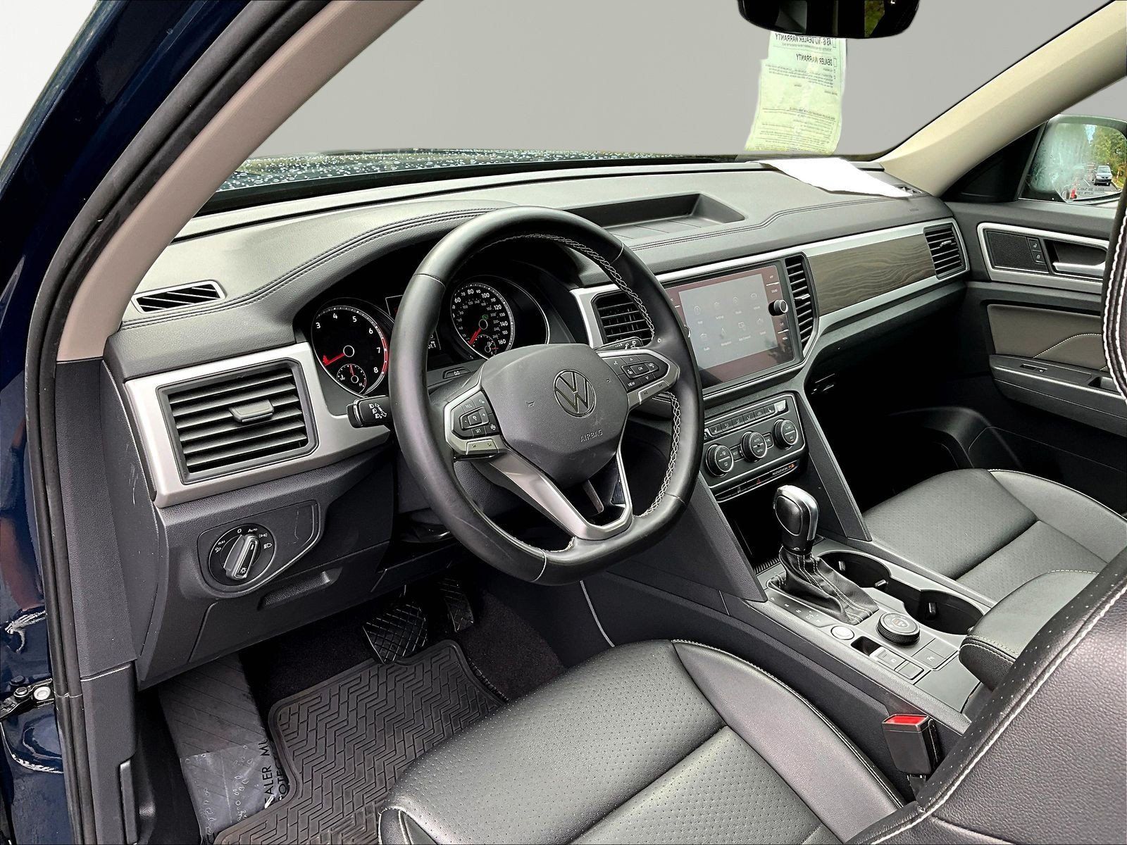 Used 2021 Volkswagen Atlas SE w/ Panoramic Sunroof Package AWD/4WD image 17