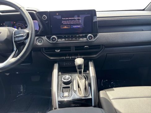 Certified 2025 Chevrolet Colorado Trail Boss AWD/4WD image 15