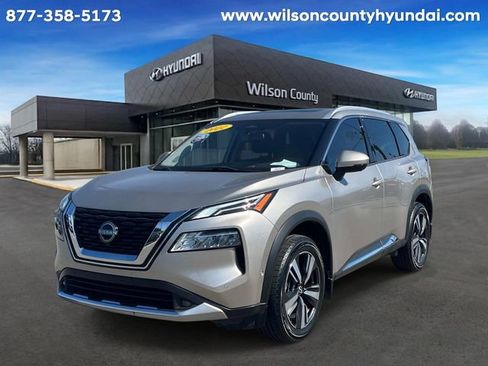 Used 2022 Nissan Rogue Platinum w/ Head-Up Display Package FWD image 1