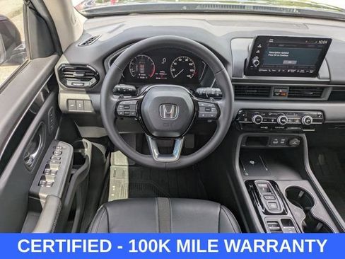 Certified 2024 Honda Pilot Touring image 16