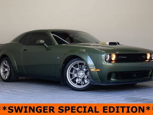 Used 2023 Dodge Challenger R/T Scat Pack RWD image 2