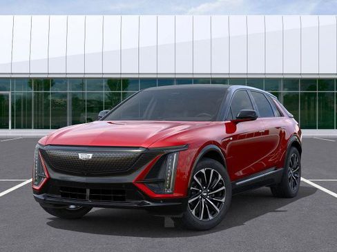 New 2025 Cadillac Lyriq Sport image 30