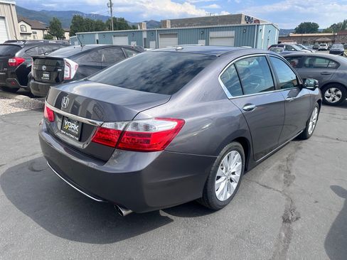 Used 2015 Honda Accord EX-L image 3