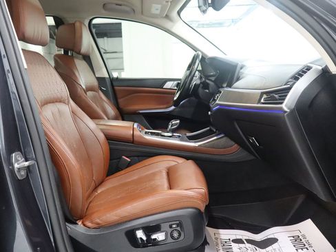 Used 2019 BMW X7 xDrive40i w/ Premium Package AWD/4WD image 32