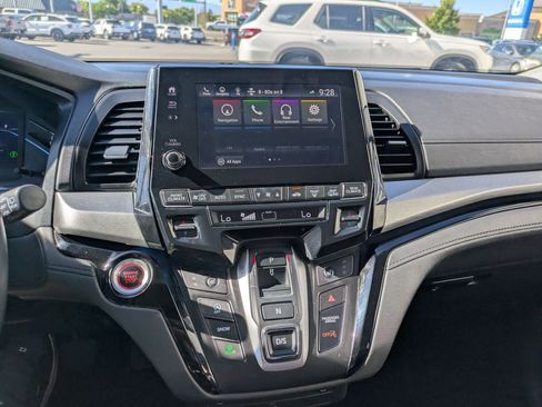 Certified 2023 Honda Odyssey Touring image 28