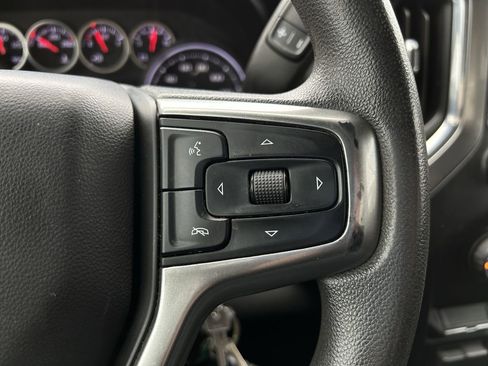 Used 2021 Chevrolet Silverado 2500 LT w/ Z71 Off-Road Package image 13