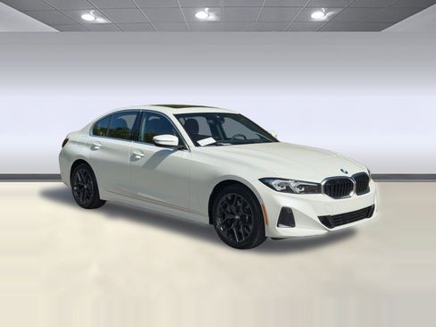 Used 2025 BMW 330i Sedan RWD image 7