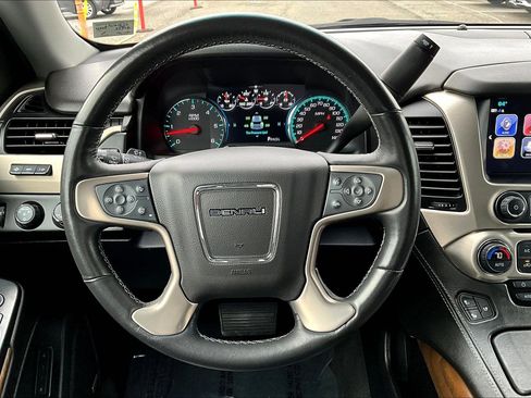 Used 2020 GMC Yukon Denali w/ Open Road Package image 5