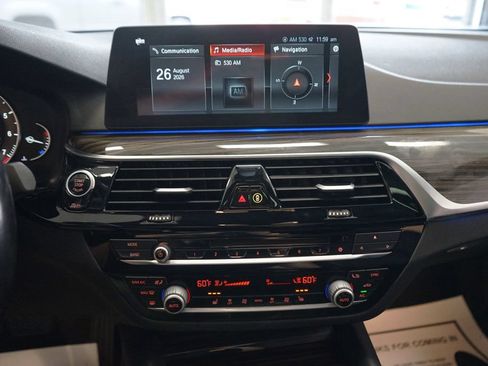 Used 2018 BMW 540i xDrive AWD/4WD image 7