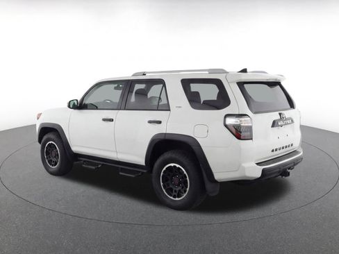 Used 2025 Toyota 4Runner TRD Off-Road AWD/4WD image 5