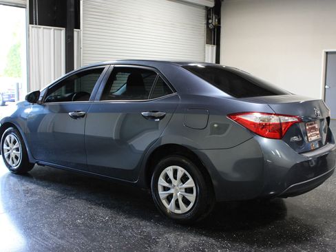 Used 2015 Toyota Corolla L image 5