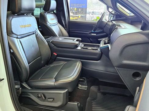 New 2025 Ford Expedition Tremor image 10