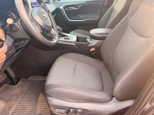 Used 2024 Toyota RAV4 XLE w/ Convenience Package AWD/4WD image 14