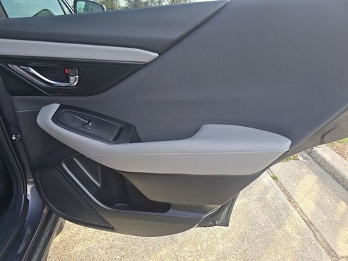 Used 2023 Subaru Outback Premium image 36