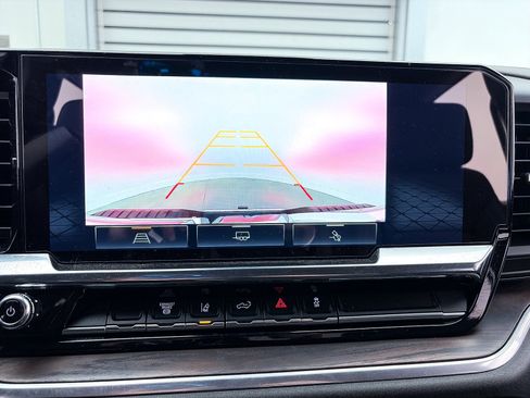 Used 2024 GMC Sierra 2500 SLT w/ Max Trailering Package image 8