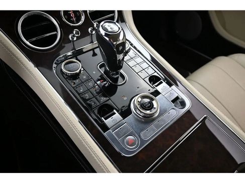 Certified 2023 Bentley Continental GT V8 AWD/4WD image 24