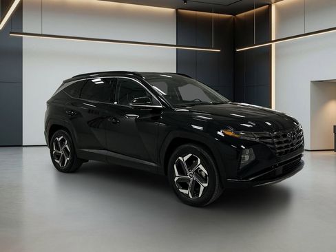 Certified 2024 Hyundai Tucson Limited AWD/4WD image 7