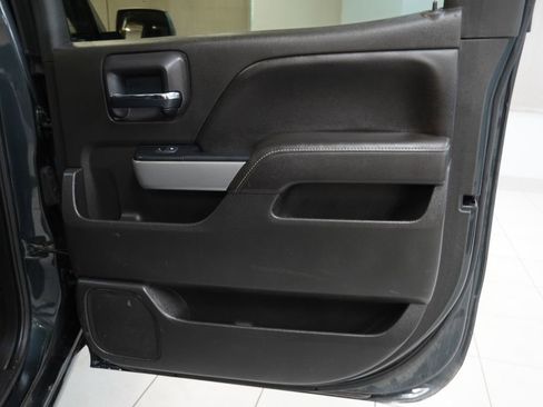 Used 2018 Chevrolet Silverado 1500 LT w/ All Star Edition AWD/4WD image 27
