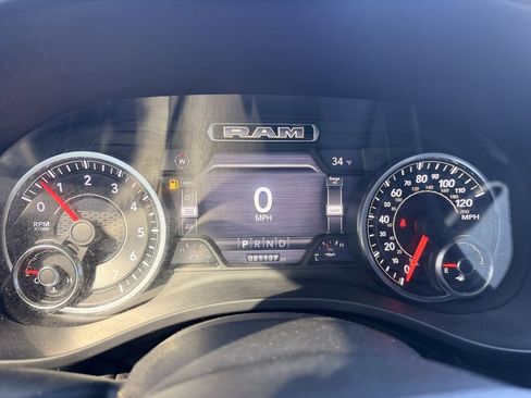 Used 2019 RAM 1500 Big Horn image 5