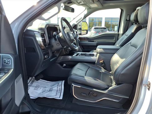 Used 2024 Ford F250 Lariat w/ Lariat Ultimate Package image 10