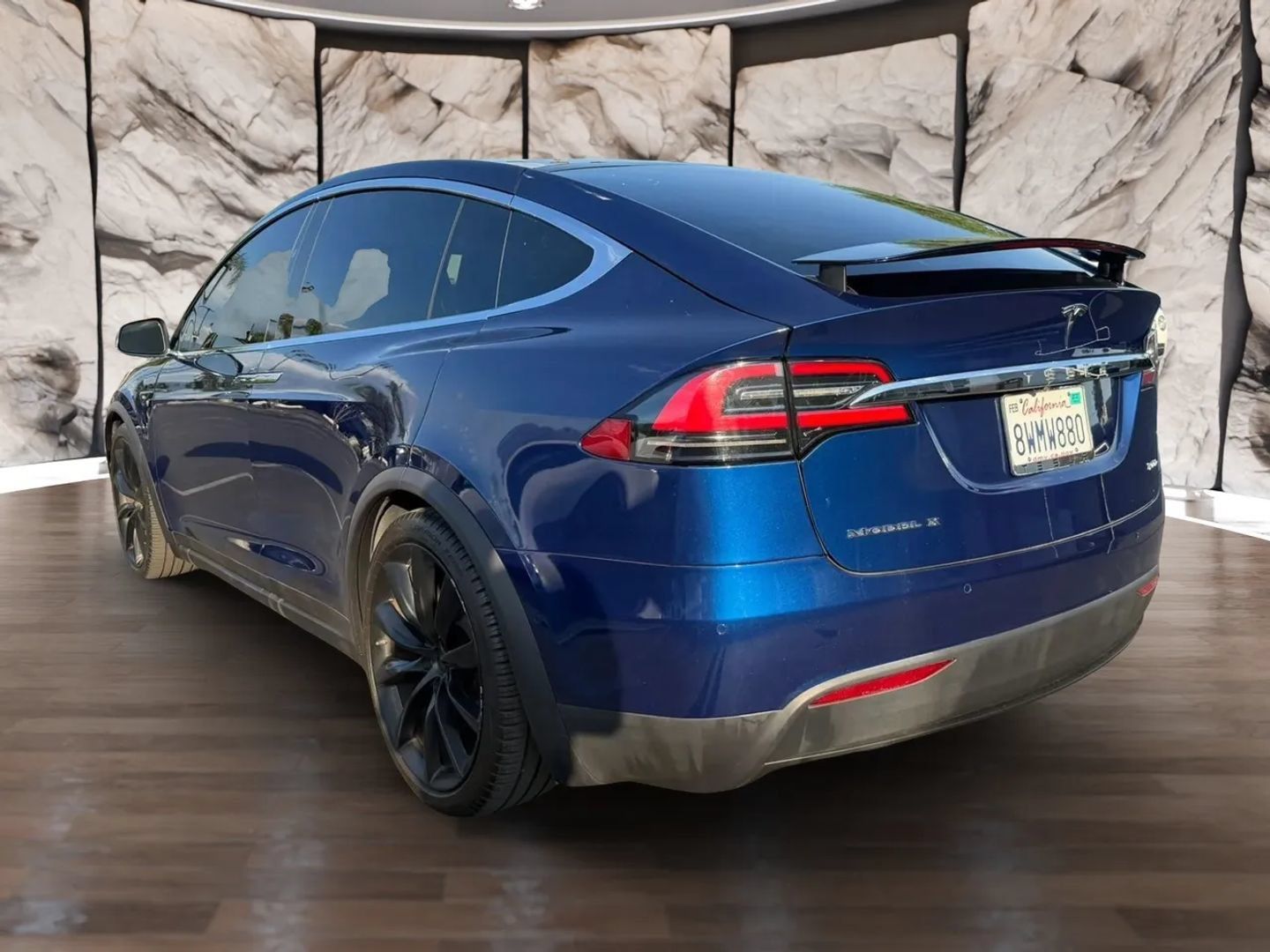 Used 2017 Tesla Model X 75D AWD/4WD image 8
