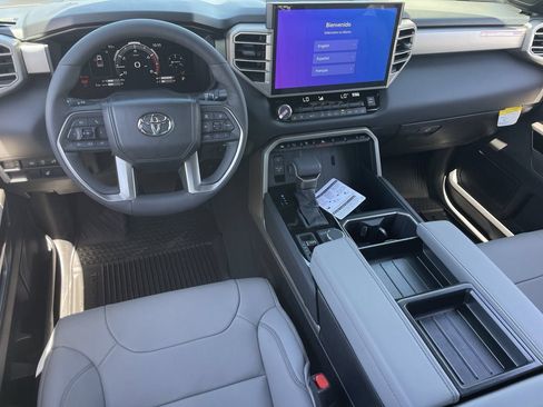 New 2026 Toyota Tundra Limited AWD/4WD image 19