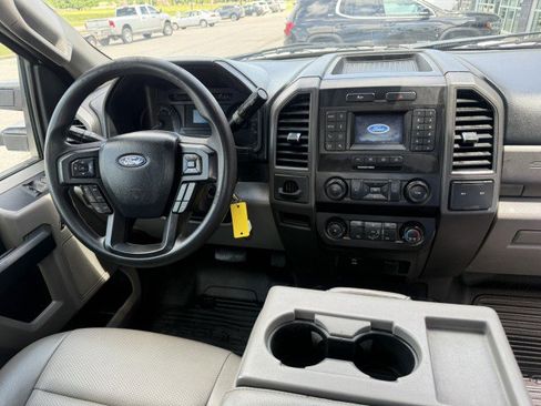 Used 2021 Ford F550 2WD Regular Cab Super Duty image 9