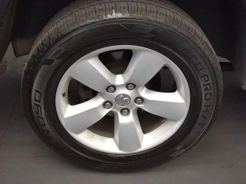 Used 2024 RAM 1500 Classic SLT AWD/4WD image 36