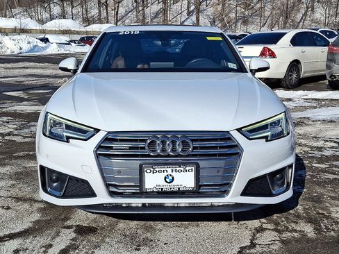 Used 2019 Audi A4 2.0T Premium Plus w/ Premium Plus Package image 2