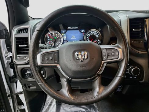 Used 2025 RAM 1500 Warlock AWD/4WD image 11