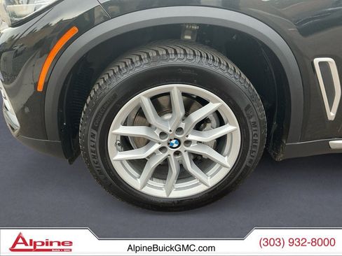 Used 2022 BMW X5 xDrive40i w/ Luxury Seating Package image 14